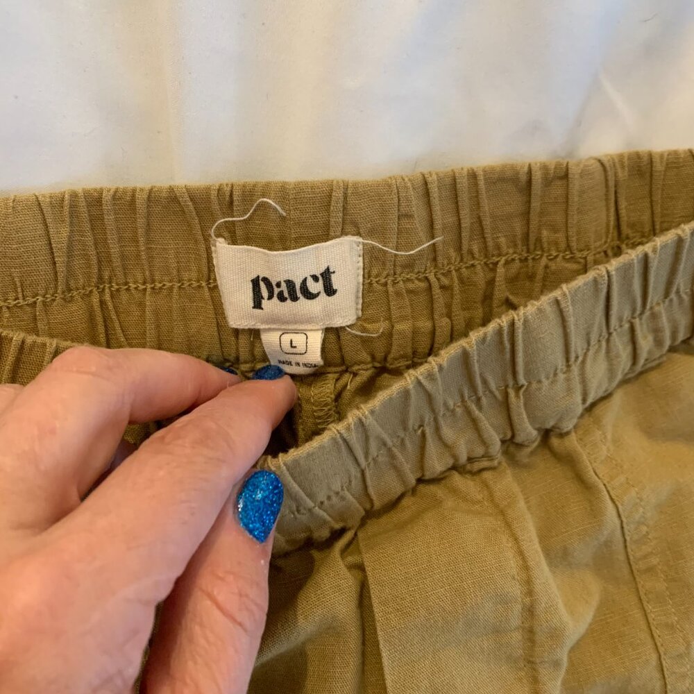 Pact Olive Green Cotton Cropped Pants - Picture 2 of 4